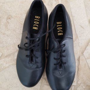 Bloch tap shoes